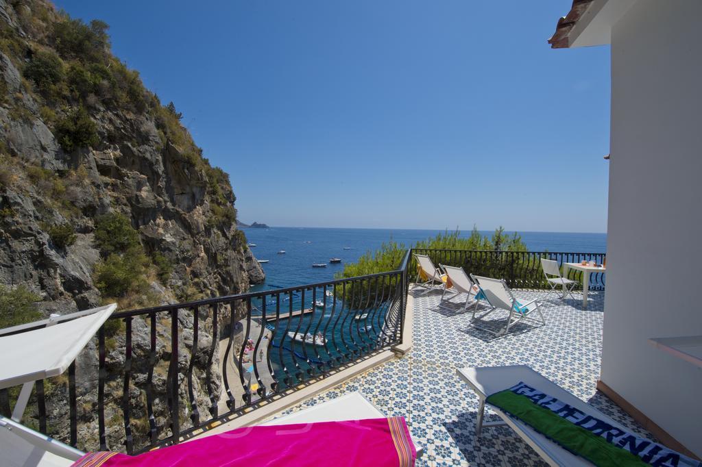 La Baia Villa Праяно Стая снимка